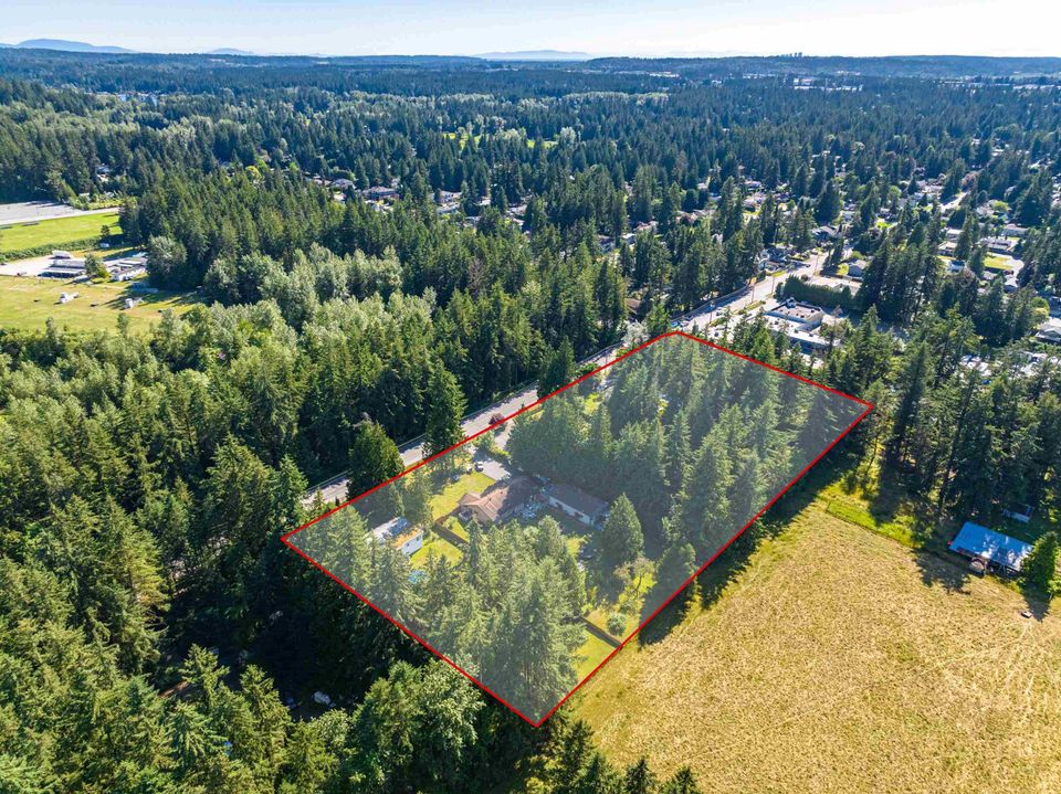 Photo 10 at 20877 40 Avenue, Brookswood Langley, Langley