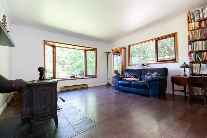 Photo 14 at 370 Maple Drive, Mayne Island, Islands-Van. & Gulf Photo 14 at 370 Maple Drive, Mayne Island, Islands-Van. & Gulf