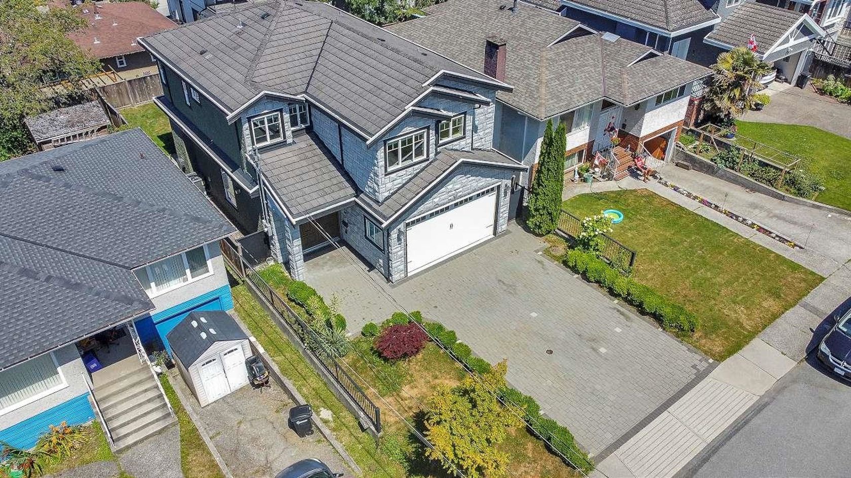 Photo 8 at 3727 Price Street, Central Park BS, Burnaby South Photo 8 at 3727 Price Street, Central Park BS, Burnaby South