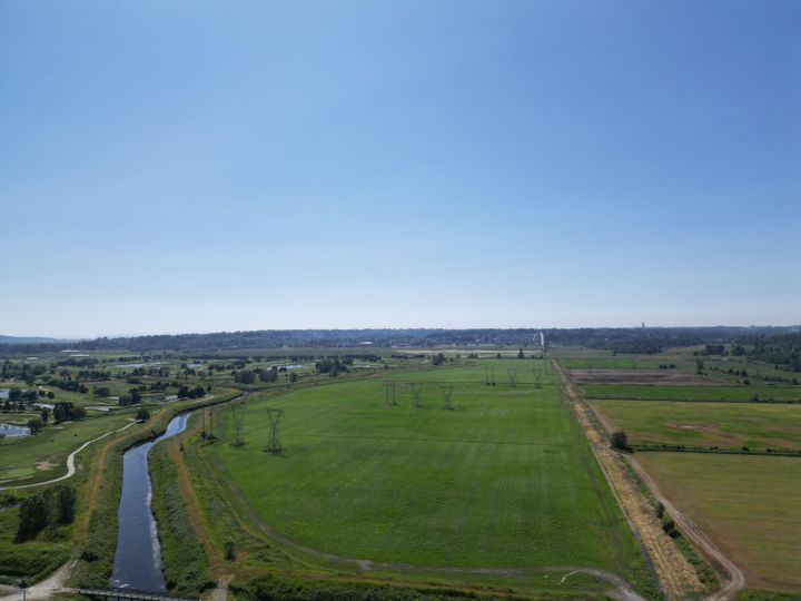 Photo 4 at 6859 168 Street, Cloverdale BC, Cloverdale Photo 4 at 6859 168 Street, Cloverdale BC, Cloverdale