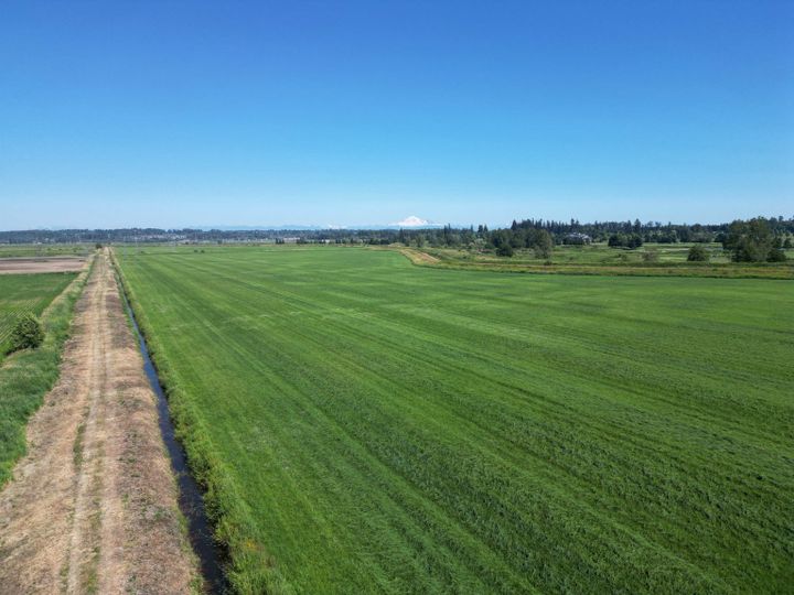 Photo 13 at 6859 168 Street, Cloverdale BC, Cloverdale Photo 13 at 6859 168 Street, Cloverdale BC, Cloverdale