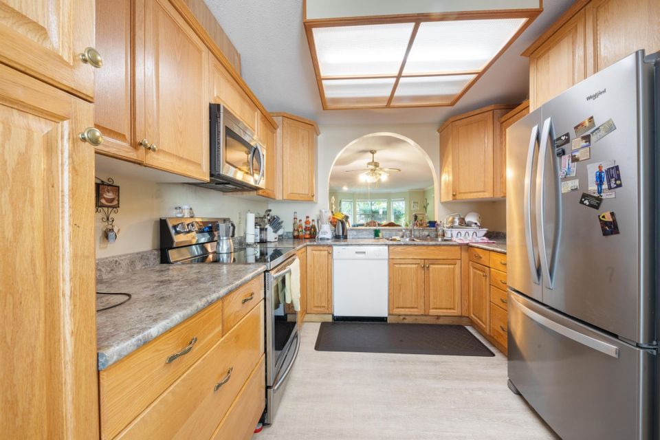 Photo 15 at 1-34 - 10090 137a Street, Whalley, North Surrey