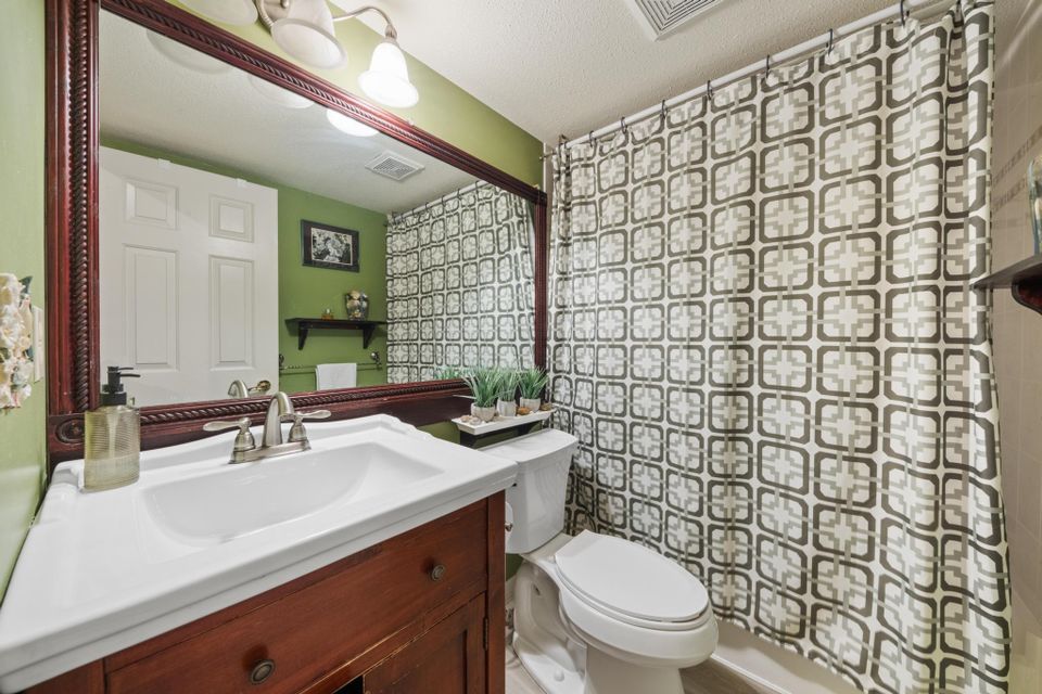 Photo 20 at 1-34 - 10090 137a Street, Whalley, North Surrey