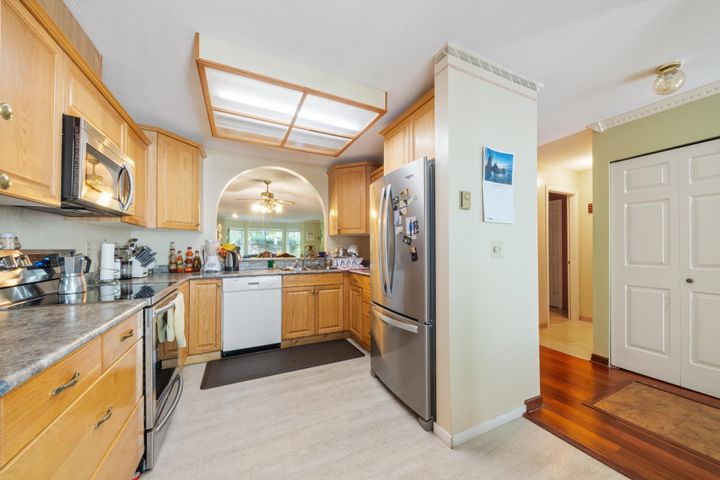 Photo 14 at 1-34 - 10090 137a Street, Whalley, North Surrey