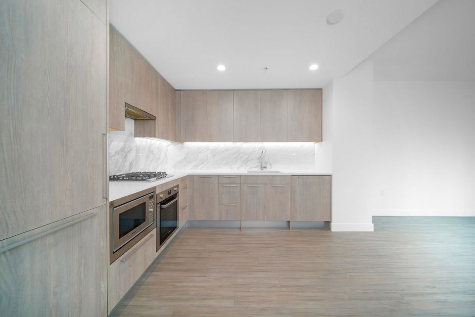 Photo 19 at 502 - 6398 Silver Avenue, Metrotown, Burnaby South Photo 19 at 502 - 6398 Silver Avenue, Metrotown, Burnaby South