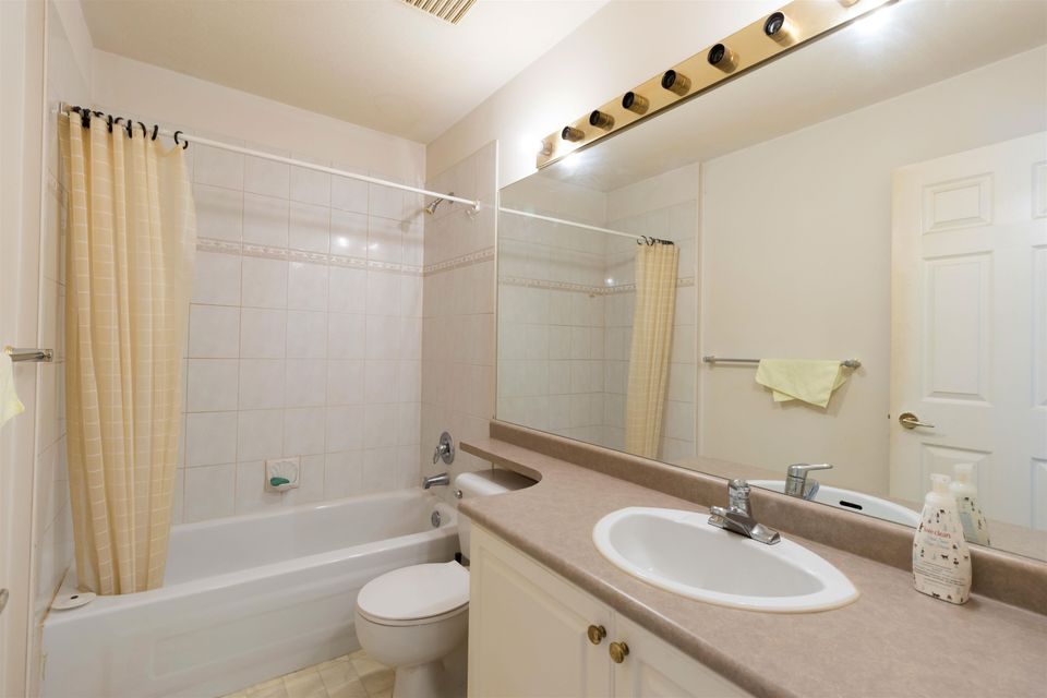 Photo 15 at 1642 Plateau Crescent, Westwood Plateau, Coquitlam Photo 15 at 1642 Plateau Crescent, Westwood Plateau, Coquitlam