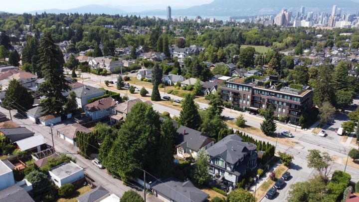 Photo 3 at 4111 Ash Street, Cambie, Vancouver West Photo 3 at 4111 Ash Street, Cambie, Vancouver West