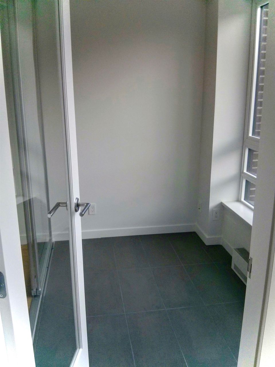 Photo 7 at 816 - 188 Keefer Street, Downtown VE, Vancouver East