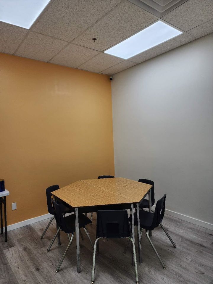 Photo 8 at 1125 - 4380 No. 3 Road, West Cambie, Richmond