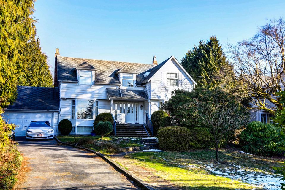 Photo 6 at 6812 Arbutus Street, S.W. Marine, Vancouver West
