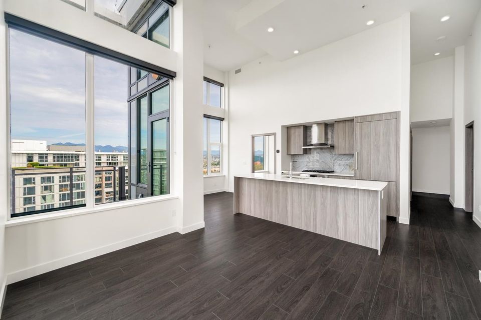 1807 - 3300 Ketcheson Road3