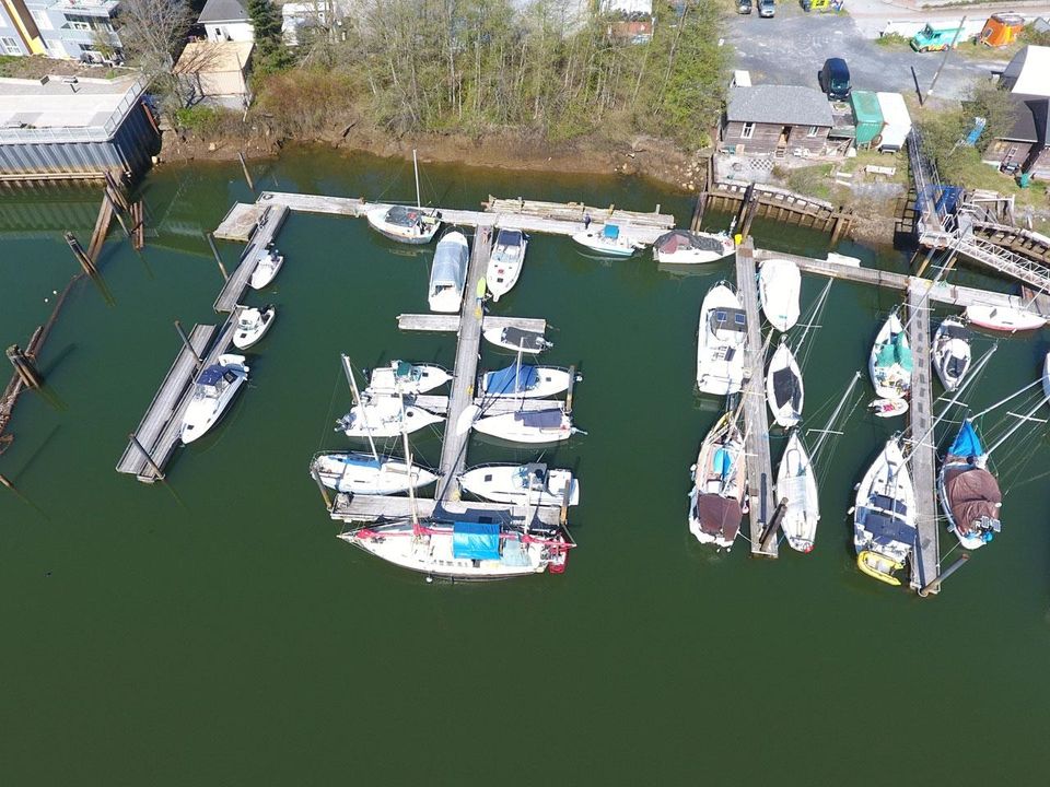 Photo 3 at 1472/1476 Pemberton Avenue, Downtown SQ, Squamish