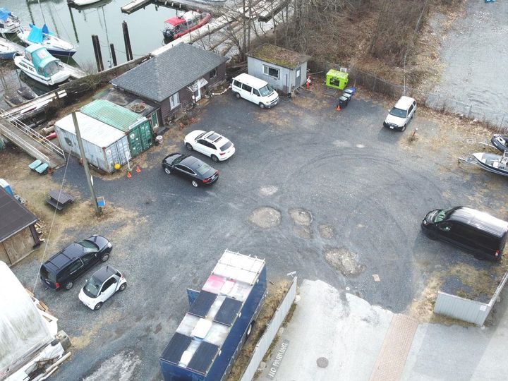 Photo 10 at 1472/1476 Pemberton Avenue, Downtown SQ, Squamish