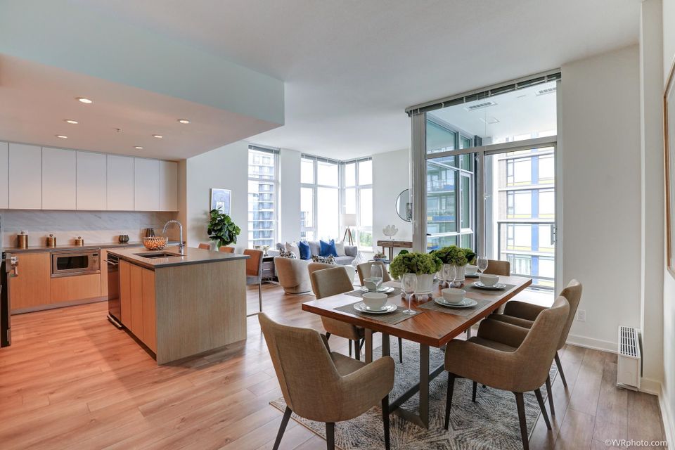 1302 - 8940 University Crescent0