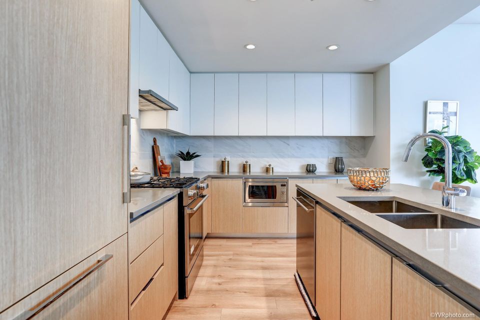 1302 - 8940 University Crescent1