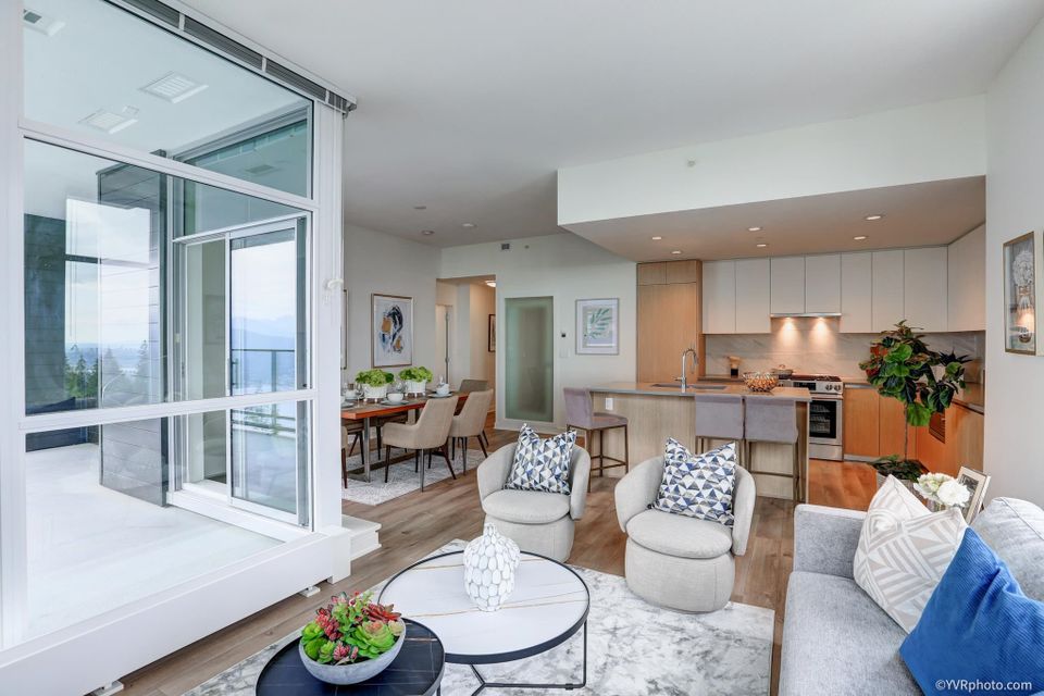 1302 - 8940 University Crescent3