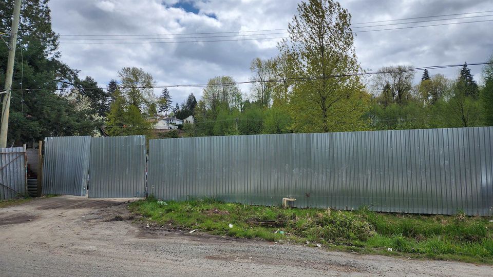 Photo 4 at 13858 117 Avenue, Bolivar Heights, North Surrey