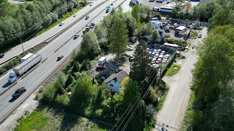 Photo 9 at 13858 117 Avenue, Bolivar Heights, North Surrey