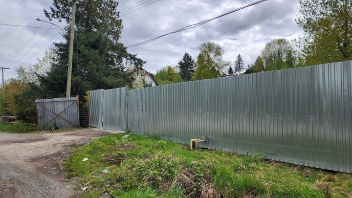 Photo 2 at 13858 117 Avenue, Bolivar Heights, North Surrey