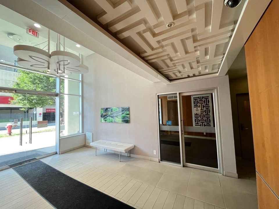 916 - 7988 Ackroyd Road3