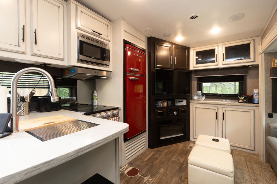 Photo 15 at 36111 Ridgeview Road, Dewdney Deroche, Mission