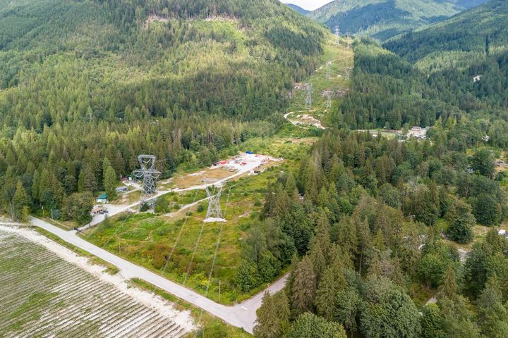 Photo 5 at 36111 Ridgeview Road, Dewdney Deroche, Mission Photo 5 at 36111 Ridgeview Road, Dewdney Deroche, Mission