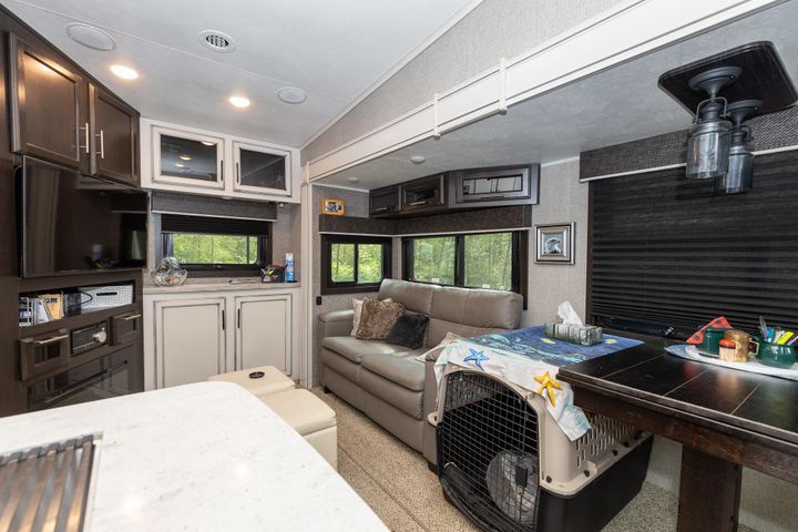 Photo 16 at 36111 Ridgeview Road, Dewdney Deroche, Mission Photo 16 at 36111 Ridgeview Road, Dewdney Deroche, Mission