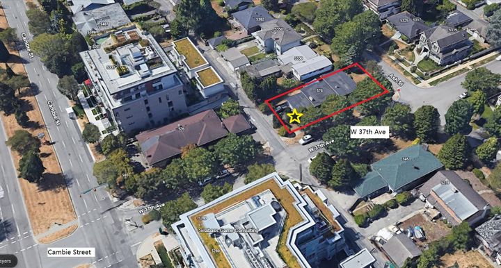 Photo 1 at 576 W 37th Avenue, Cambie, Vancouver West