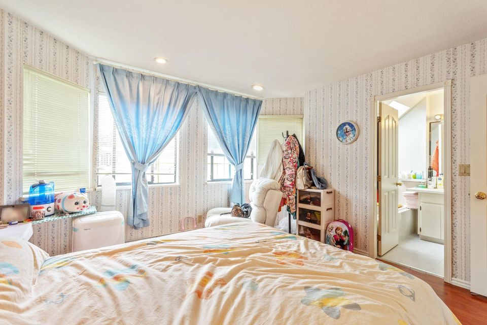 Photo 11 at 21 - 8591 Blundell Road, Garden City, Richmond