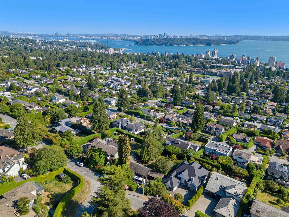 Photo 25 at 2234 Ottawa Avenue, Dundarave, West Vancouver