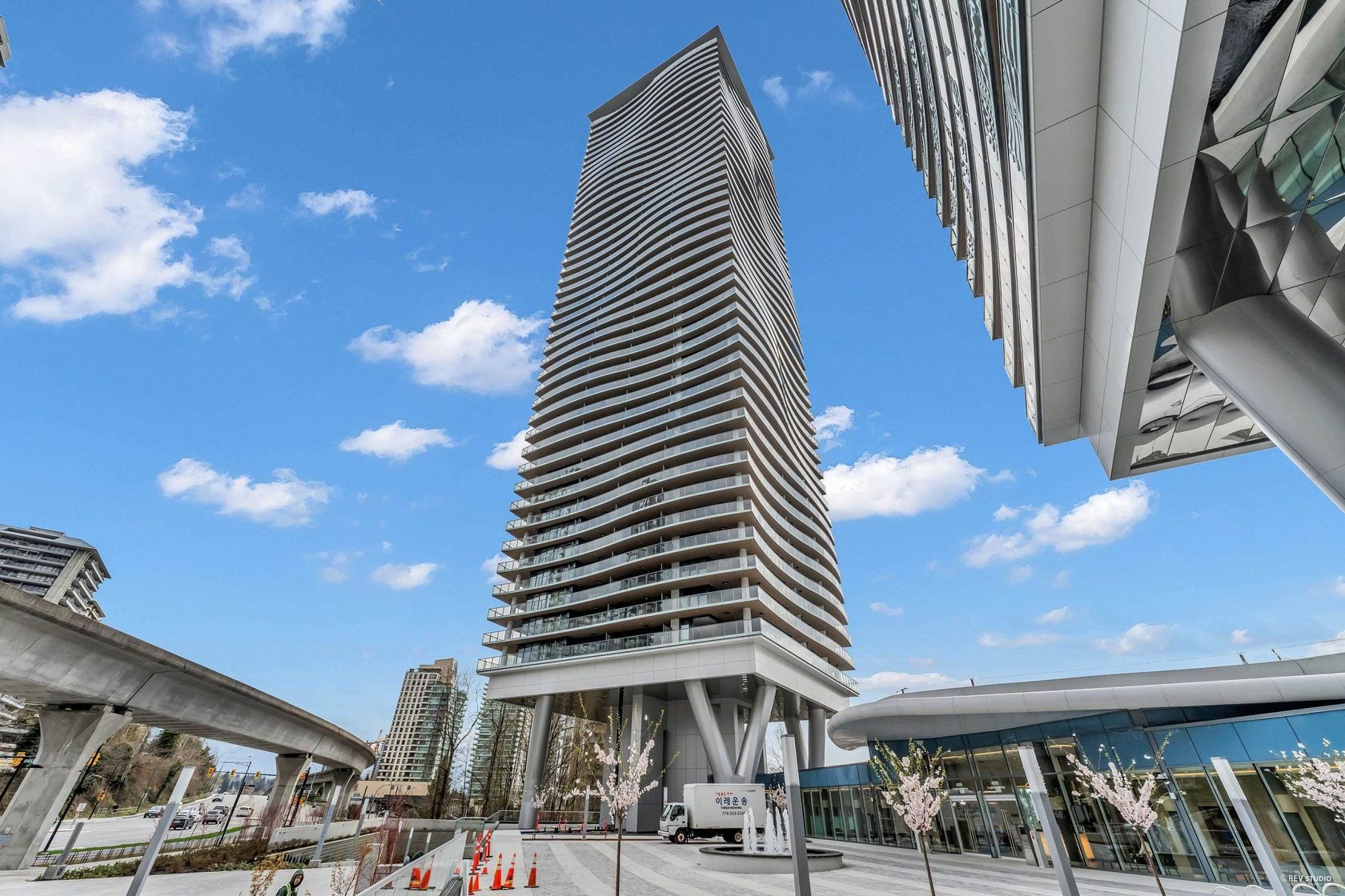3707 - 4890 Lougheed Highway, Brentwood Park, Burnaby North  by Jordan Bosa Real Estate Advisor 3707 - 4890 Lougheed Highway, Brentwood Park, Burnaby North