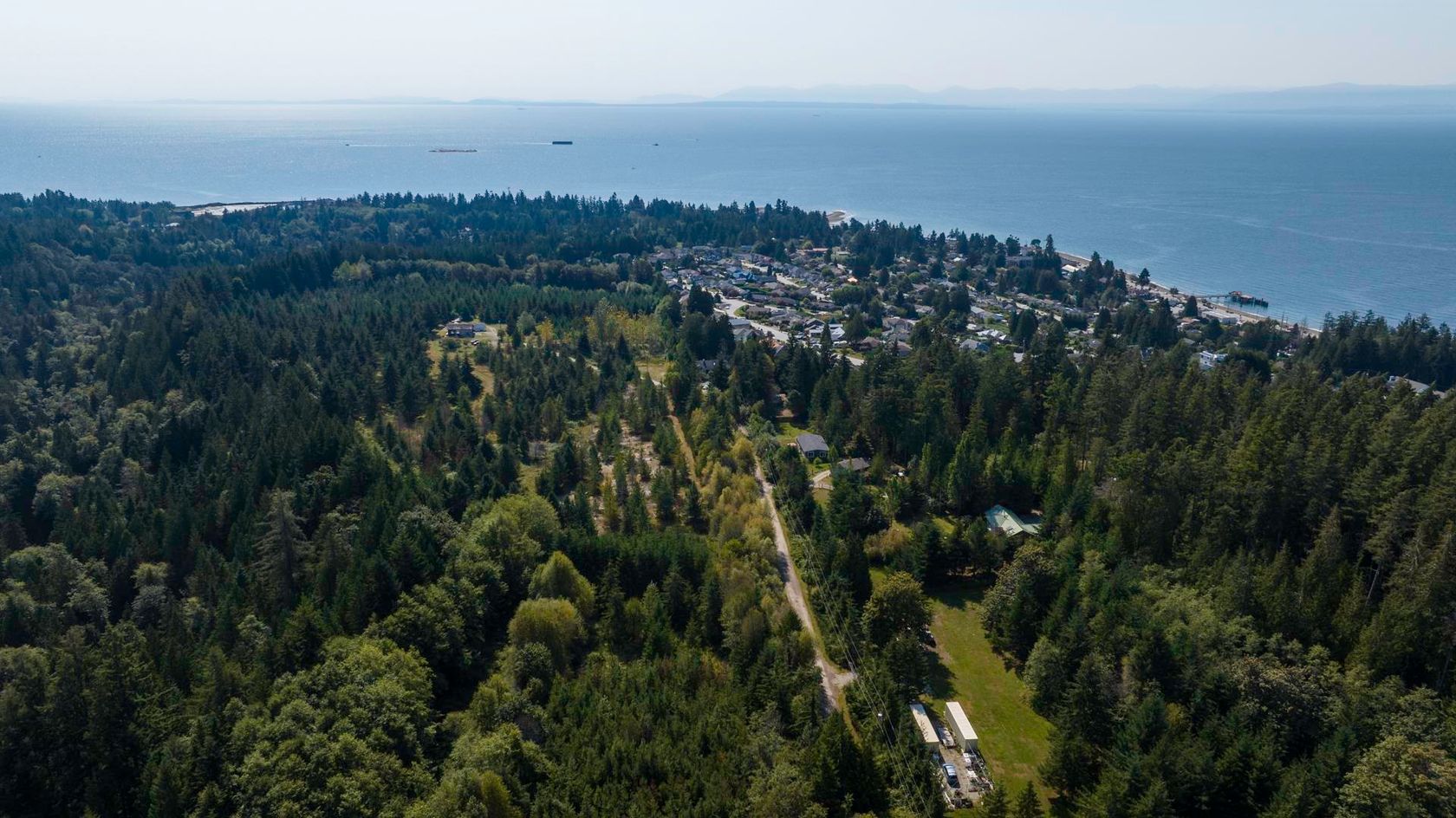 Photo 4 at 4860 Skylark Road, Sechelt District, Sunshine Coast Photo 4 at 4860 Skylark Road, Sechelt District, Sunshine Coast