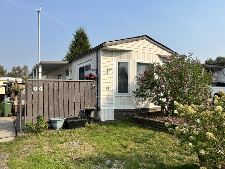 Photo 1 at 94 - 3300 Horn Street, Abbotsford West, Abbotsford Photo 1 at 94 - 3300 Horn Street, Abbotsford West, Abbotsford