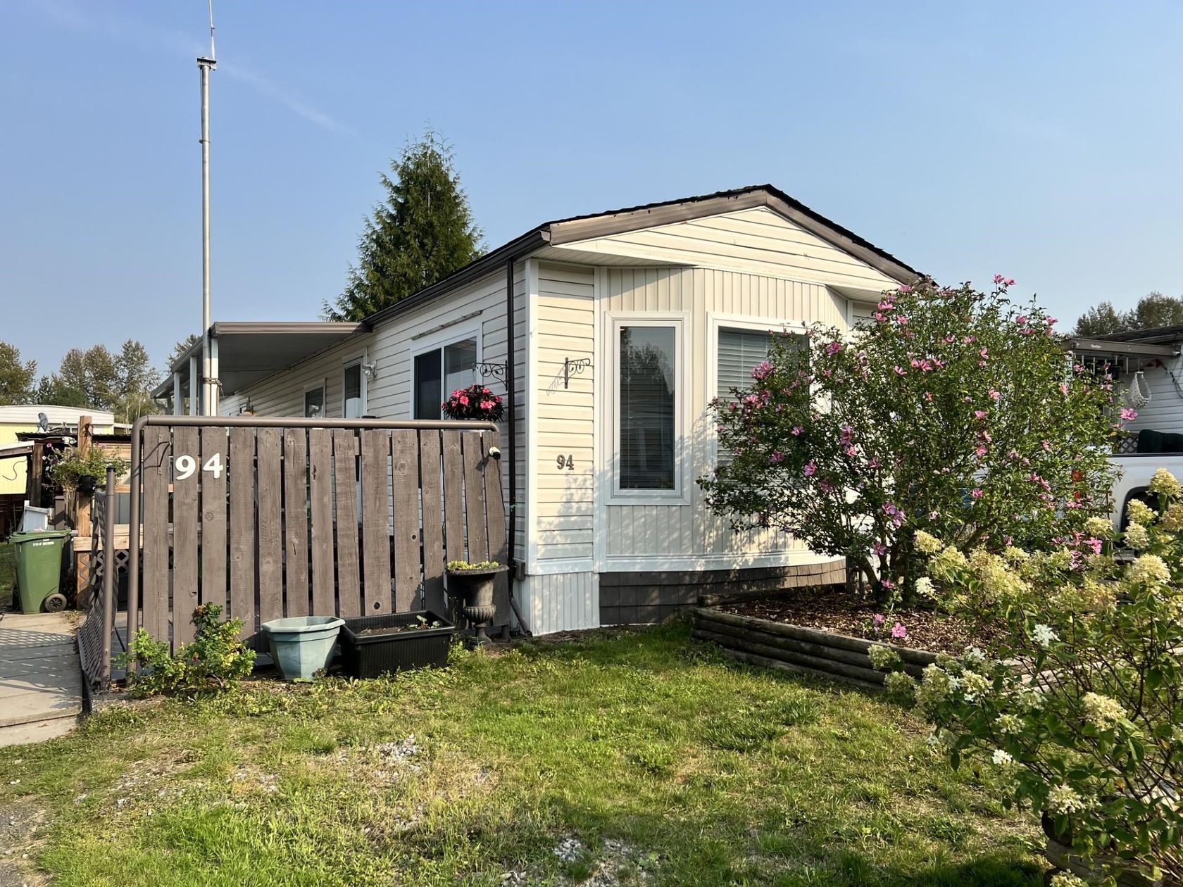 94 - 3300 Horn Street, Abbotsford West, Abbotsford photo 2 94 - 3300 Horn Street, Abbotsford West, Abbotsford photo 2