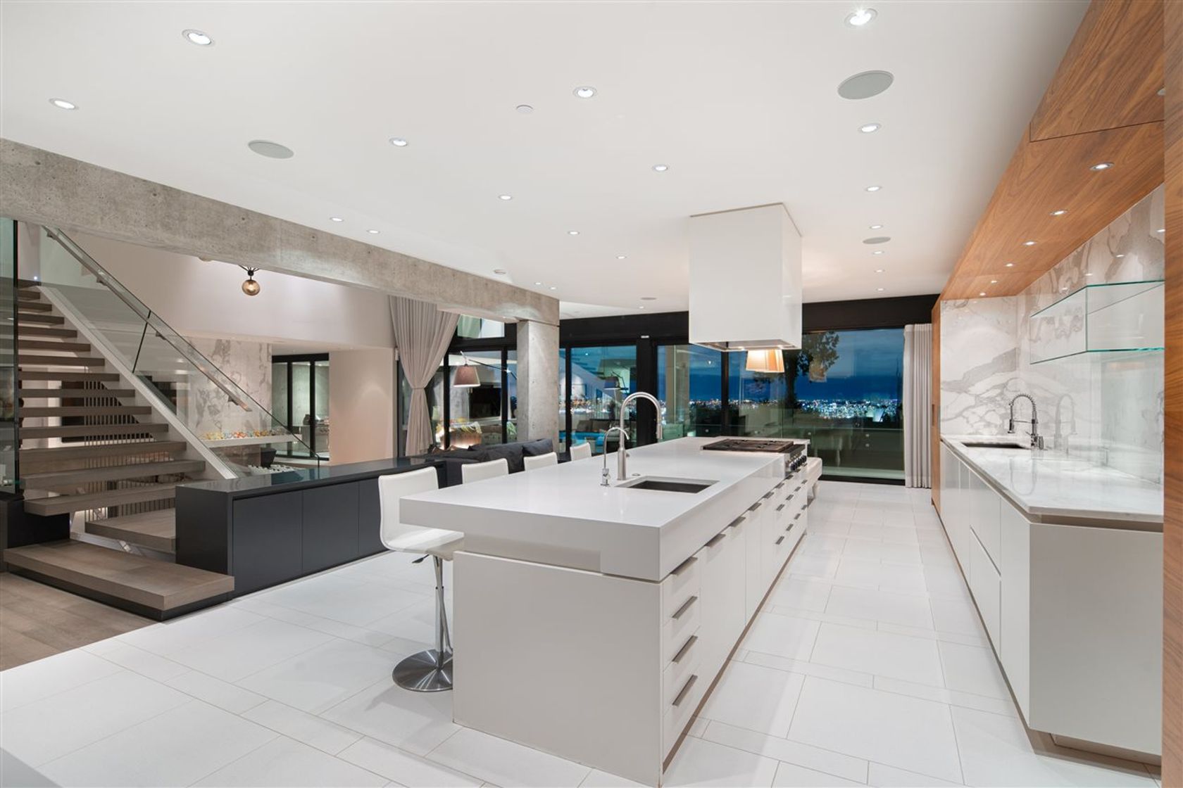 Photo 16 at 1071 Groveland Road, British Properties, West Vancouver