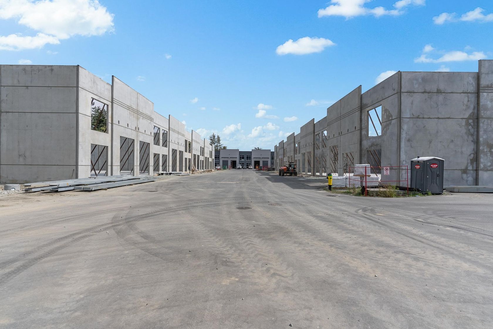 100 - 7990 Lickman Road, West Chilliwack, Chilliwack photo 1