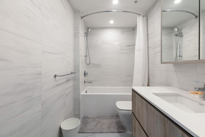 Photo 9 at 106 - 488 W 58th Avenue, South Cambie, Vancouver West