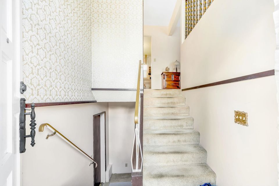 Photo 15 at 13886 78 Avenue, East Newton, Surrey