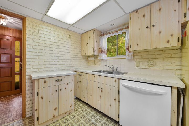 Photo 10 at 223 Mariners Way, Mayne Island, Islands-Van. & Gulf