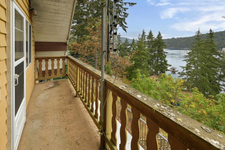Photo 26 at 223 Mariners Way, Mayne Island, Islands-Van. & Gulf Photo 26 at 223 Mariners Way, Mayne Island, Islands-Van. & Gulf