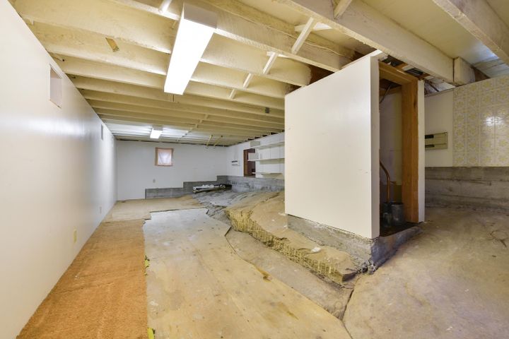 Photo 29 at 223 Mariners Way, Mayne Island, Islands-Van. & Gulf