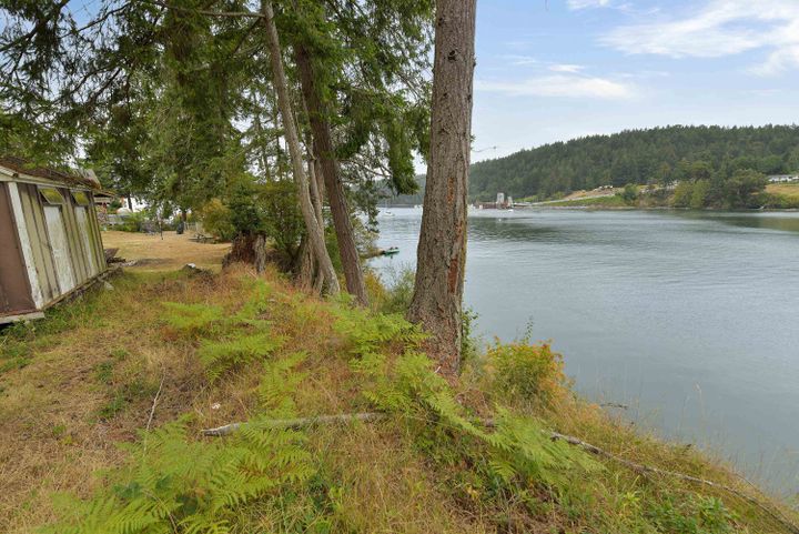 Photo 34 at 223 Mariners Way, Mayne Island, Islands-Van. & Gulf