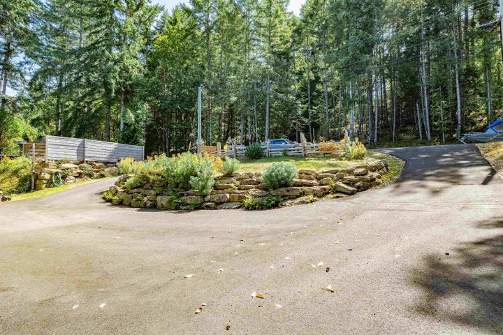 Photo 3 at 659 Wilks Road, Mayne Island, Islands-Van. & Gulf Photo 3 at 659 Wilks Road, Mayne Island, Islands-Van. & Gulf