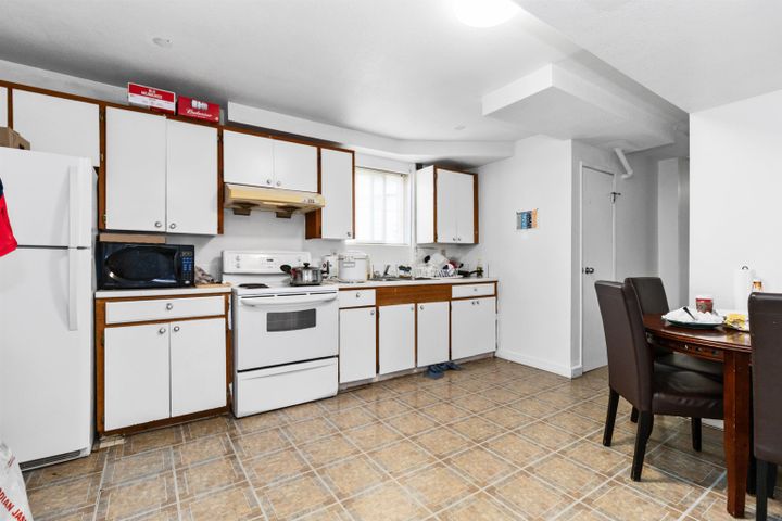 Photo 26 at 2449 Adelaide Street, Abbotsford West, Abbotsford