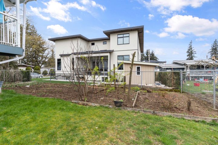Photo 34 at 2449 Adelaide Street, Abbotsford West, Abbotsford