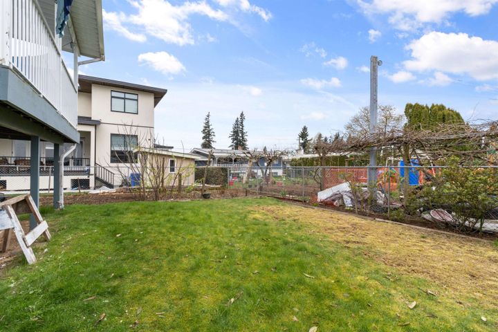 Photo 38 at 2449 Adelaide Street, Abbotsford West, Abbotsford