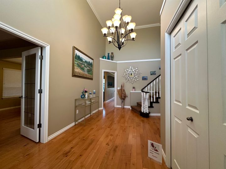 Photo 4 at 14897 22 Avenue, Sunnyside Park Surrey, South Surrey White Rock