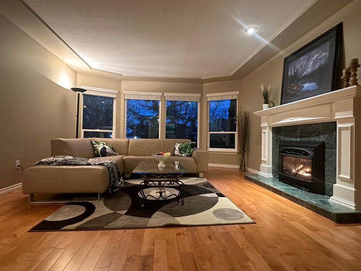 Photo 9 at 14897 22 Avenue, Sunnyside Park Surrey, South Surrey White Rock
