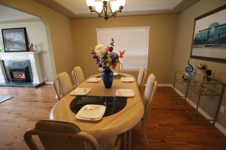 Photo 12 at 14897 22 Avenue, Sunnyside Park Surrey, South Surrey White Rock