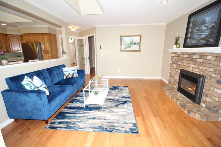 Photo 14 at 14897 22 Avenue, Sunnyside Park Surrey, South Surrey White Rock
